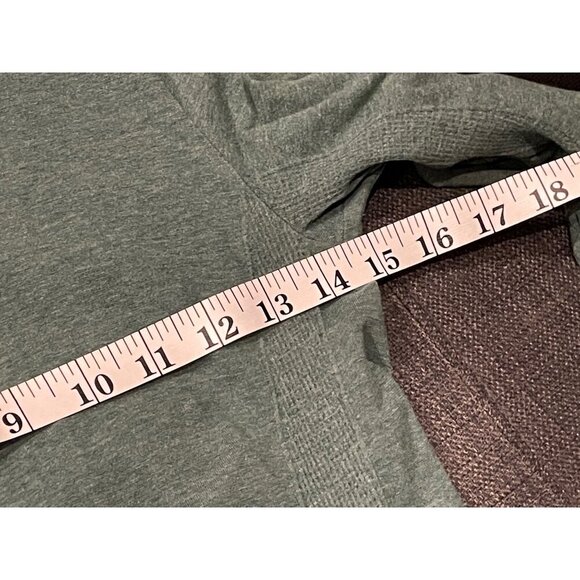 Athleta Green Pullover Mockneck Ruched Sweater with Thumbholes Sz M - Picture 8 of 10